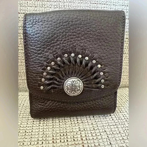 Brighton Trifold Wallet - Picture 2 of 11